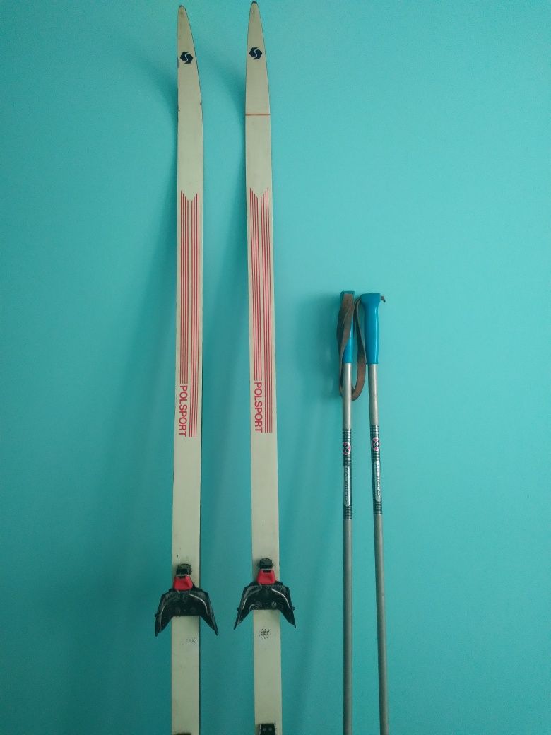 Stare narty biegowe