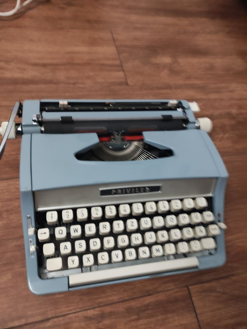 Maszyna do pisania PRIVILEG