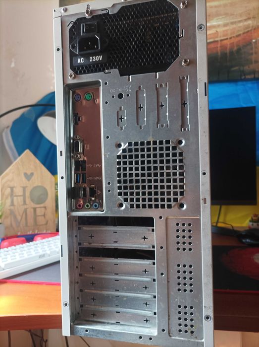 Пк для ігор, та роботи