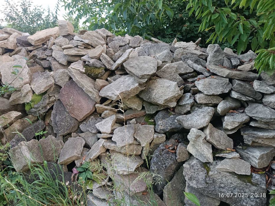 Камінь кар'єрний, піщаний для будівництва