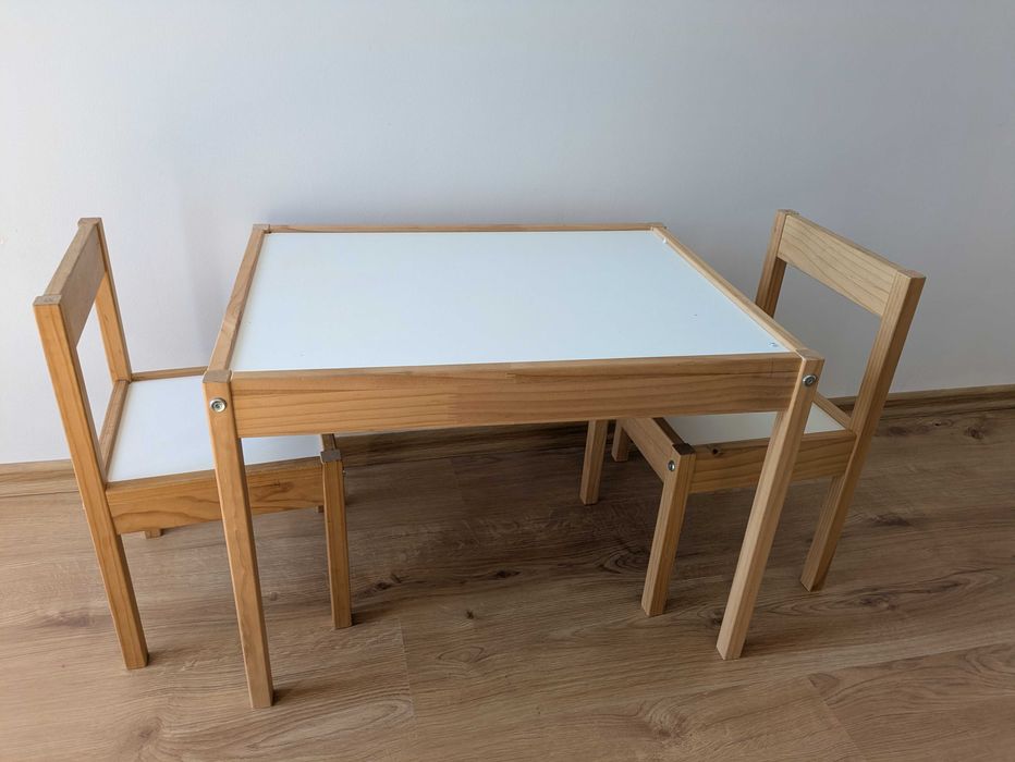 Stolik z krzesełkami IKEA LATT