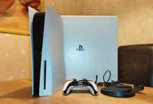 Playstation 5 wersja na płyty. 2 pady i dwie gry sportowe
