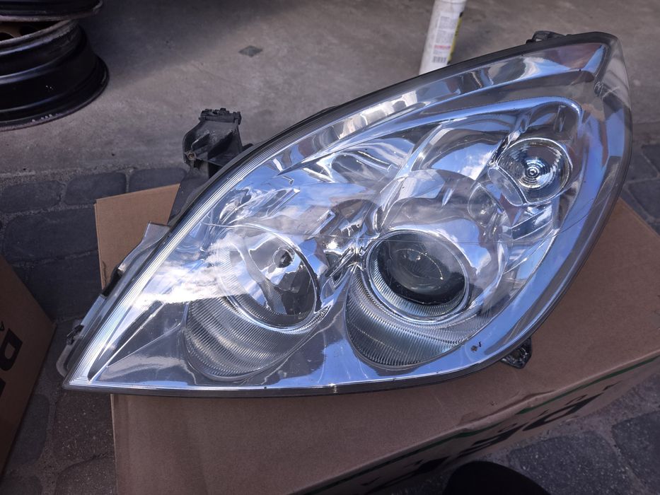 Lampy opel vectra c komplet