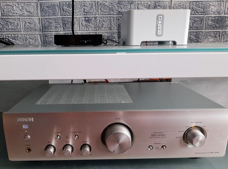 Wzmacniacz Denon, streamer SONOS, DAC S.M.S.L