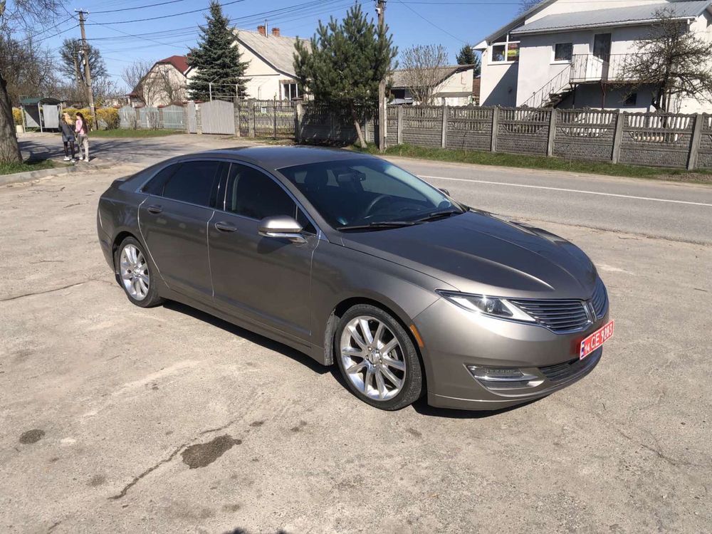 Lincoln MKZ Hybrid 2015