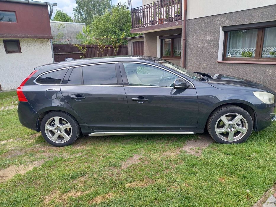Volvo V60 D3 2.0d 163km