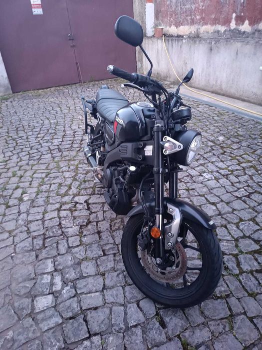 Mota Yamaha XSR125
