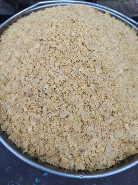 Продам соєву макуха.