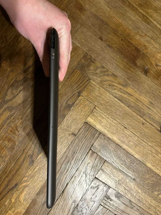 Продам планшет Acer Iconia Tab A200 на запчастини