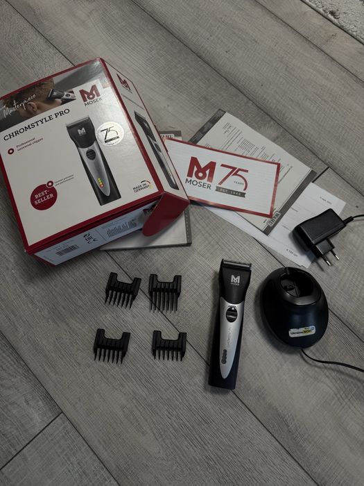 Moser Chromstyle pro професійна машинка для стрижки