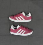 Кросівки жіночі Adidas