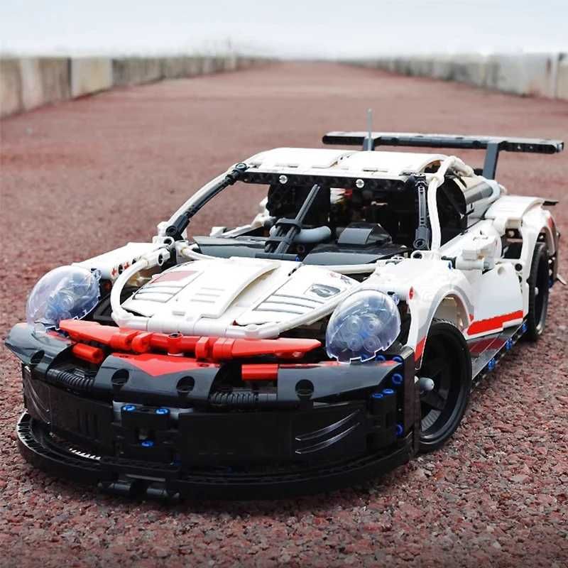 Конструктор Lego Technic Porsche 911 RSR  1580 деталей