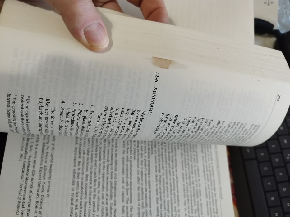 Livro Principles of Corporate finance