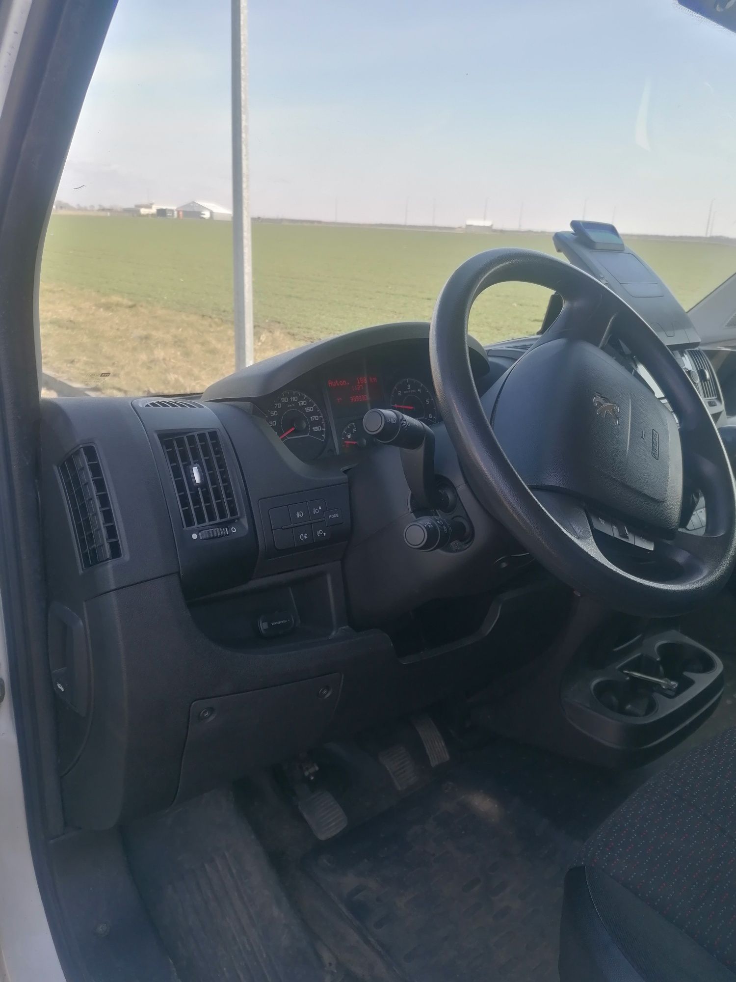 Peugeot Boxer L2H2 Bezwypadkowy, klima