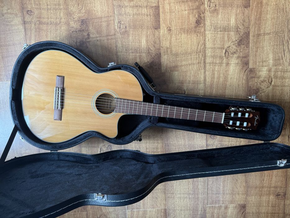 Gitara elektroklasyczna Fender CN-140SCE Nylon + Twardy case