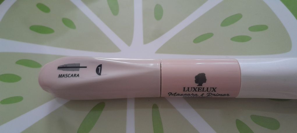Mascara do rzęs czarna