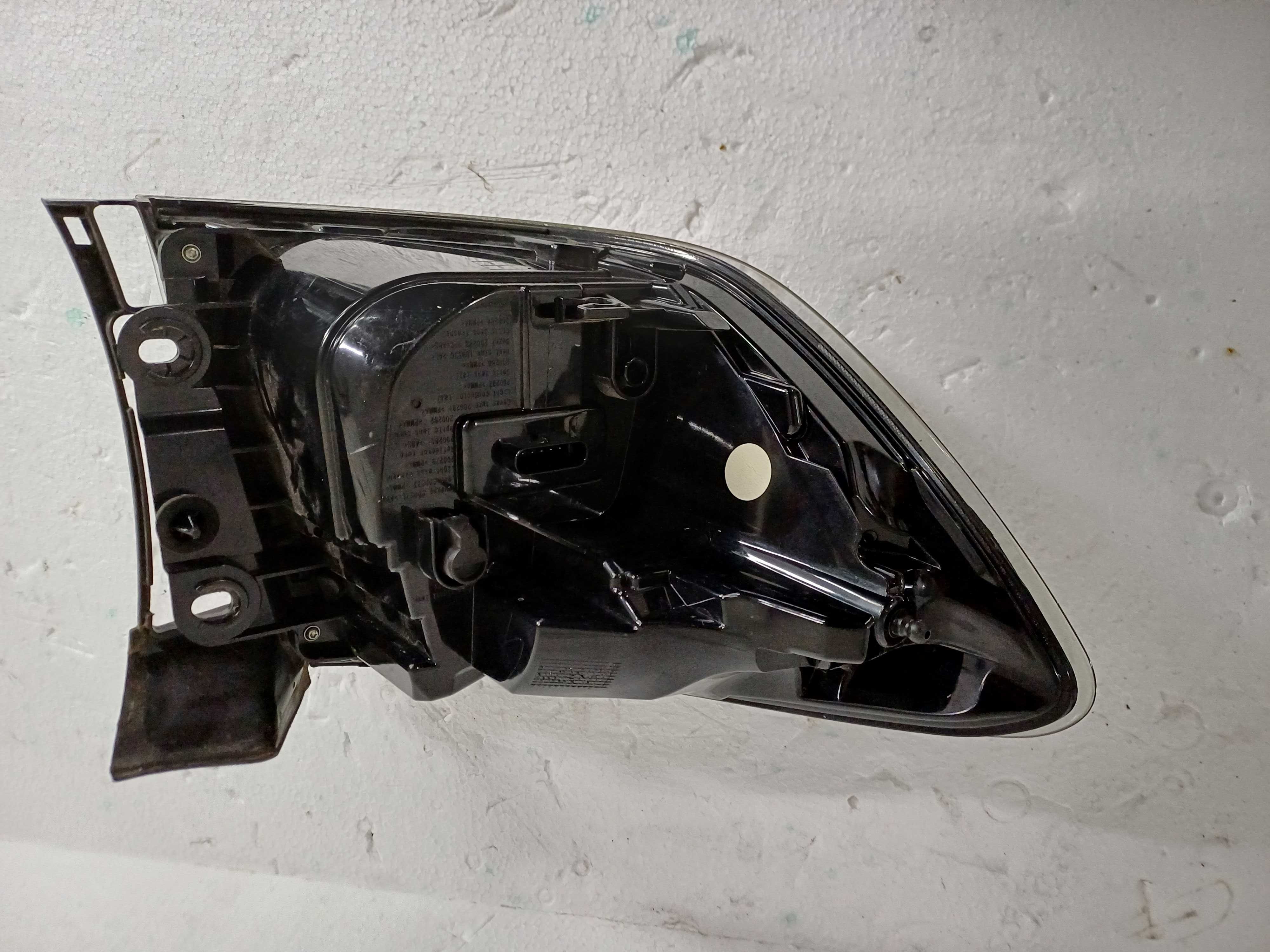 lampa prawy tył bmw 3 f31 m