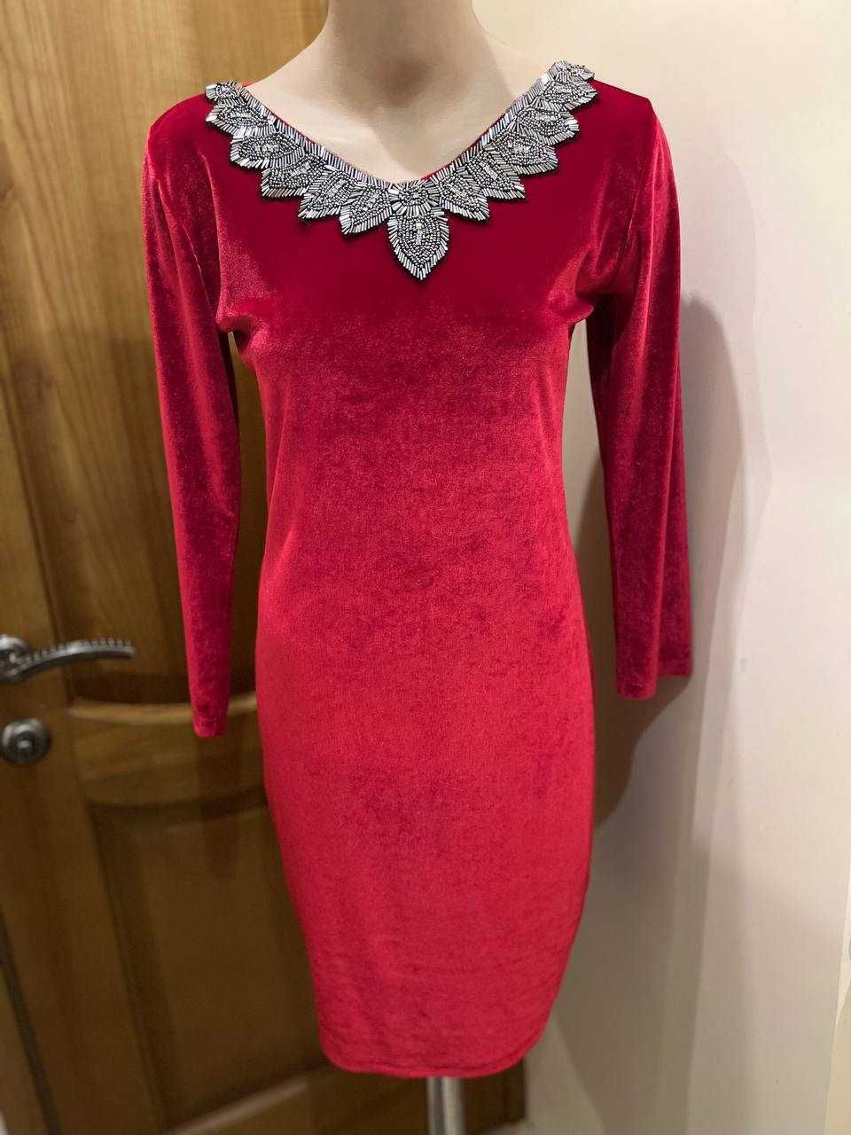Червона бархатна/оксамитова сукня M&S