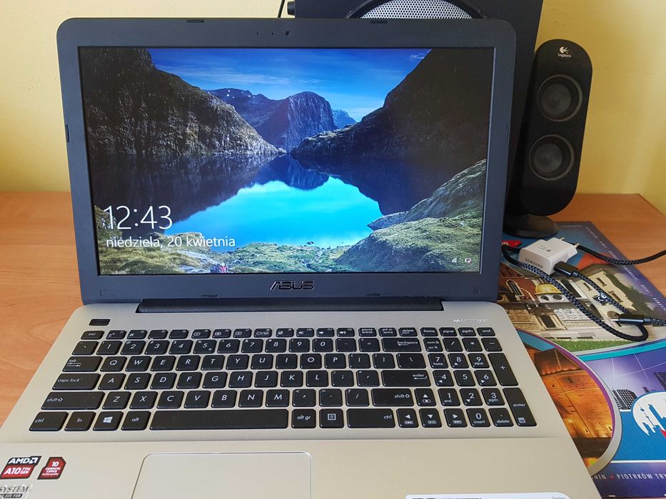 Laptop X555Q A10 AMD