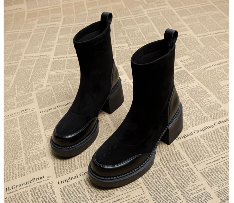 Осінньо-весняні чоботи