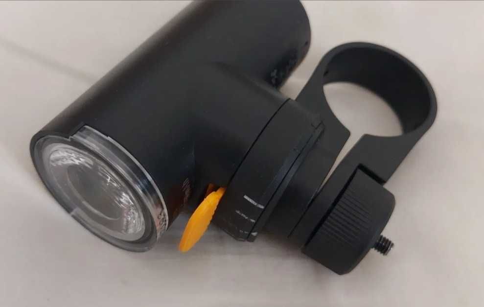 Lampka rowerowa przednia USB oświetlenie drogi LED 60 lum wodoodporna