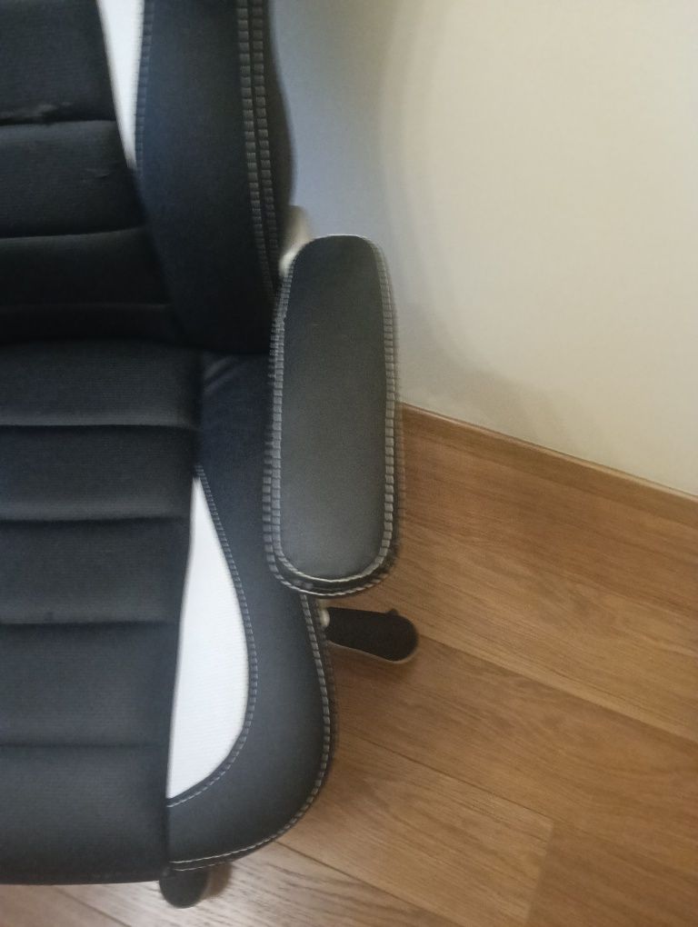 Krzesło/Fotel biurowy gamingowy