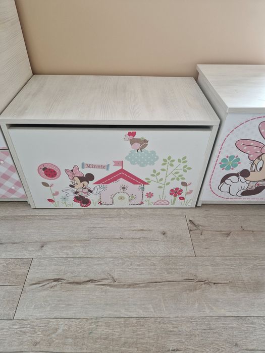 Meble dziecięce Disney Minnie – komoda, łóżko, pojemnik, szafka nocna