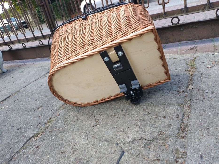 Koszyk rowerowy na zakupy dla psa nowy