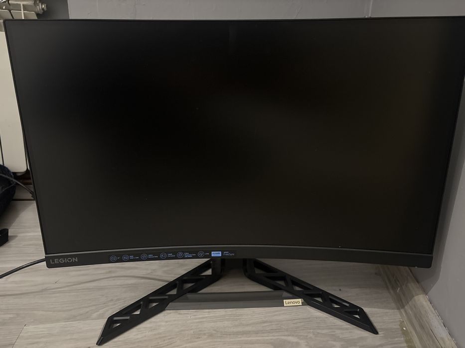 LENOVO Monitor Legion 180Hz