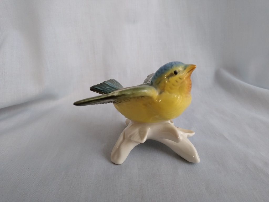 ENS figurka porcelanowa ptak sikorka