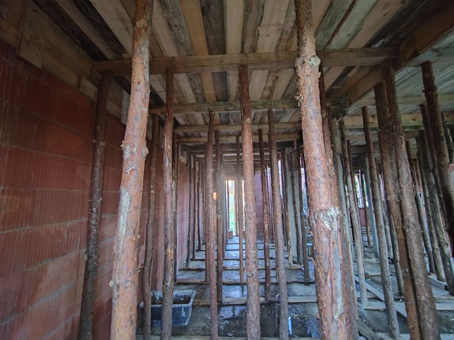 Sprzedam stemple budowlane 285 cm Radziszów