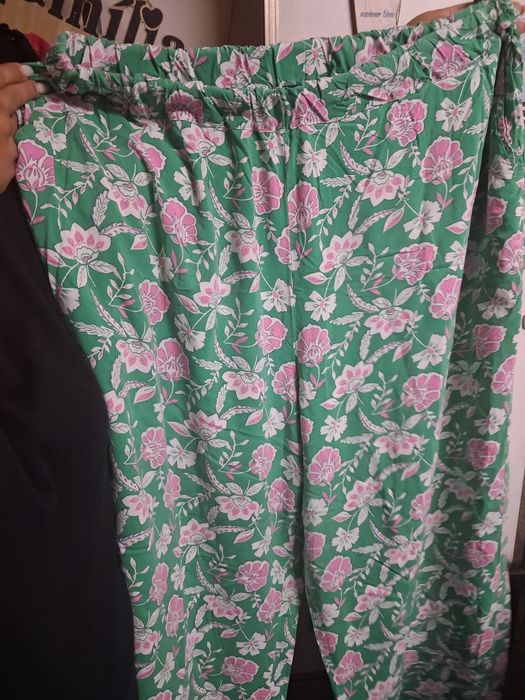 Calça Kiabi tamanho 50