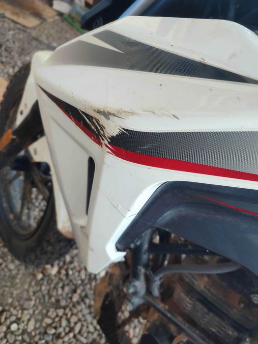 Sym 125 com pocos kilometres