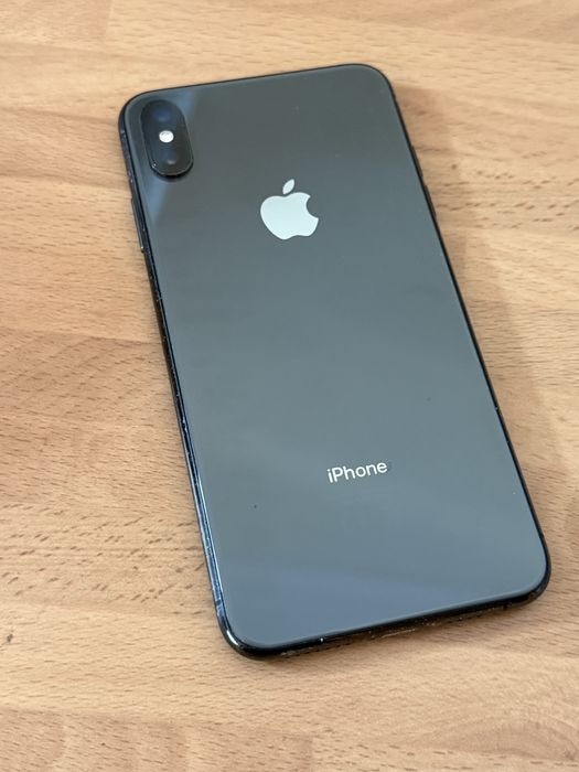 Iphone xs max 64gb  desbloqueado(ACEITO RETOMA)