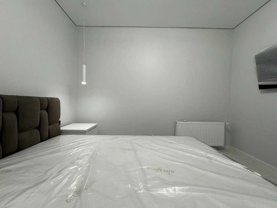 Сучасна однокімнатна квартира в центрі