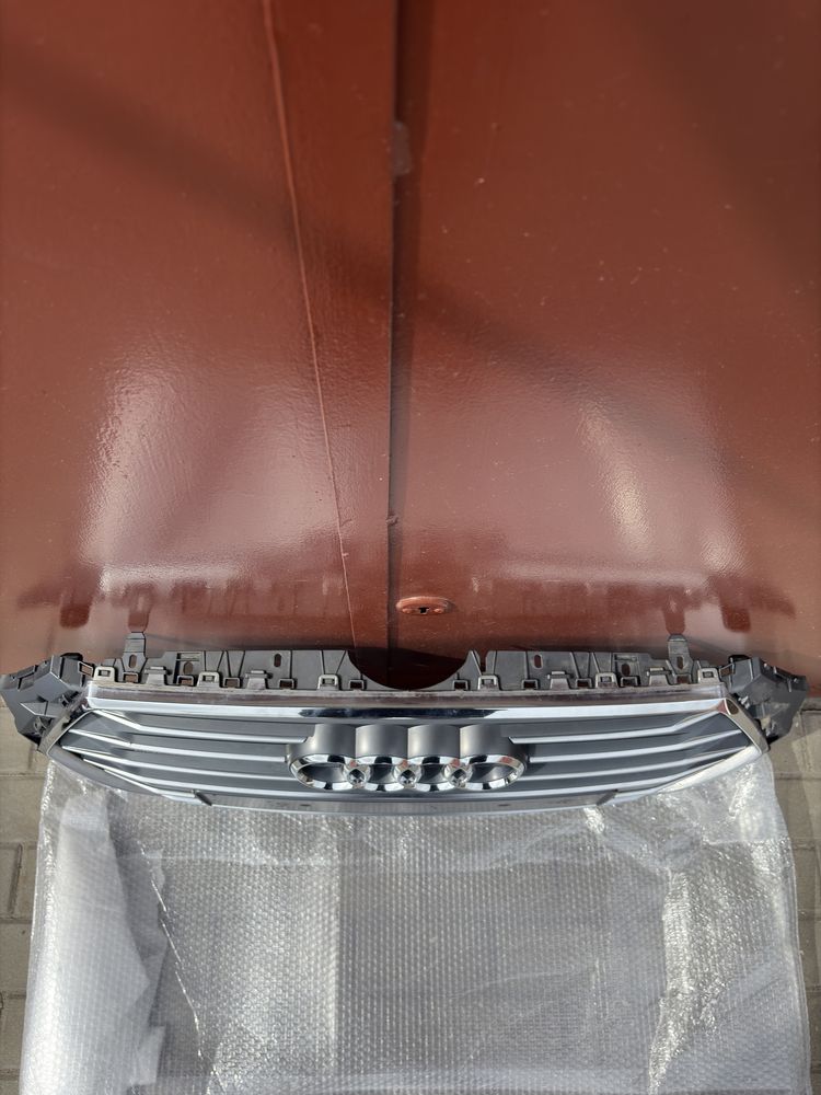 GRILL AUDI A4 B9 S-LINE+kratki zderzaka