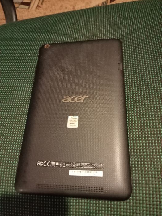 Acer Iconia One 8 B1-820,пам'ять 1/16/32, Android 5,екран 8"IPS,