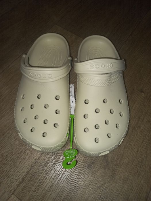 Крокси      Crocs