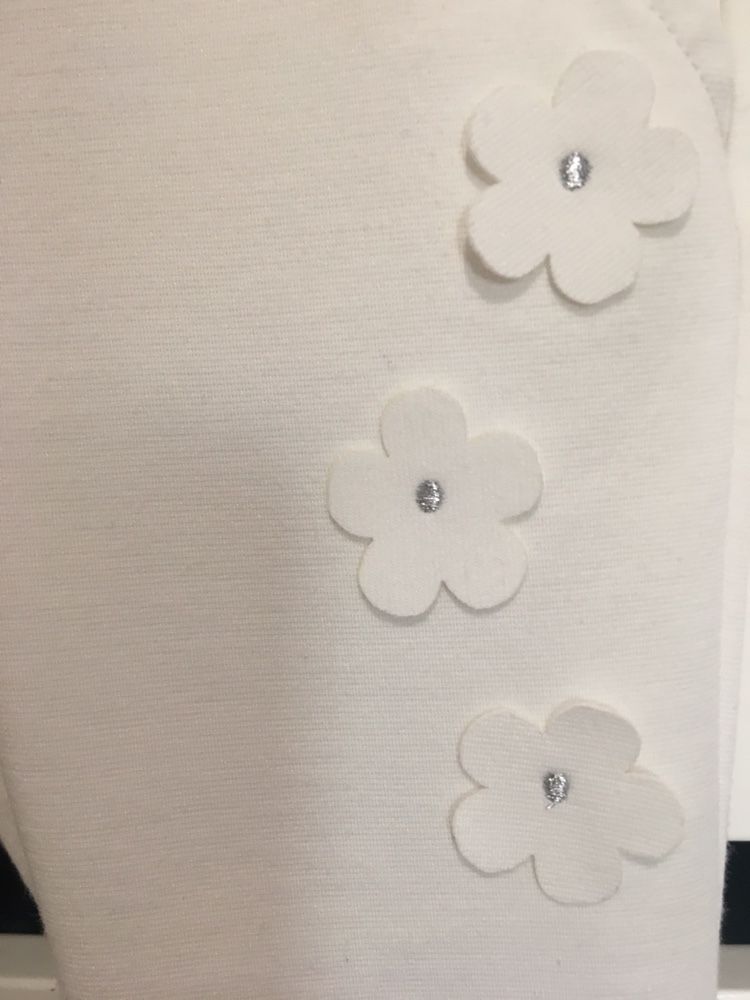 Conjunto calças e blusa Chicco, tamanho 12 meses