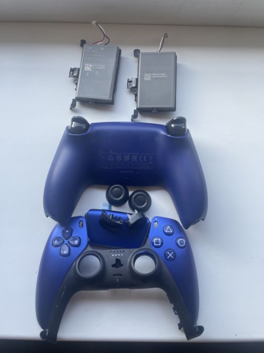 Запчастини/Деталі від Dualsense 5 контроллера