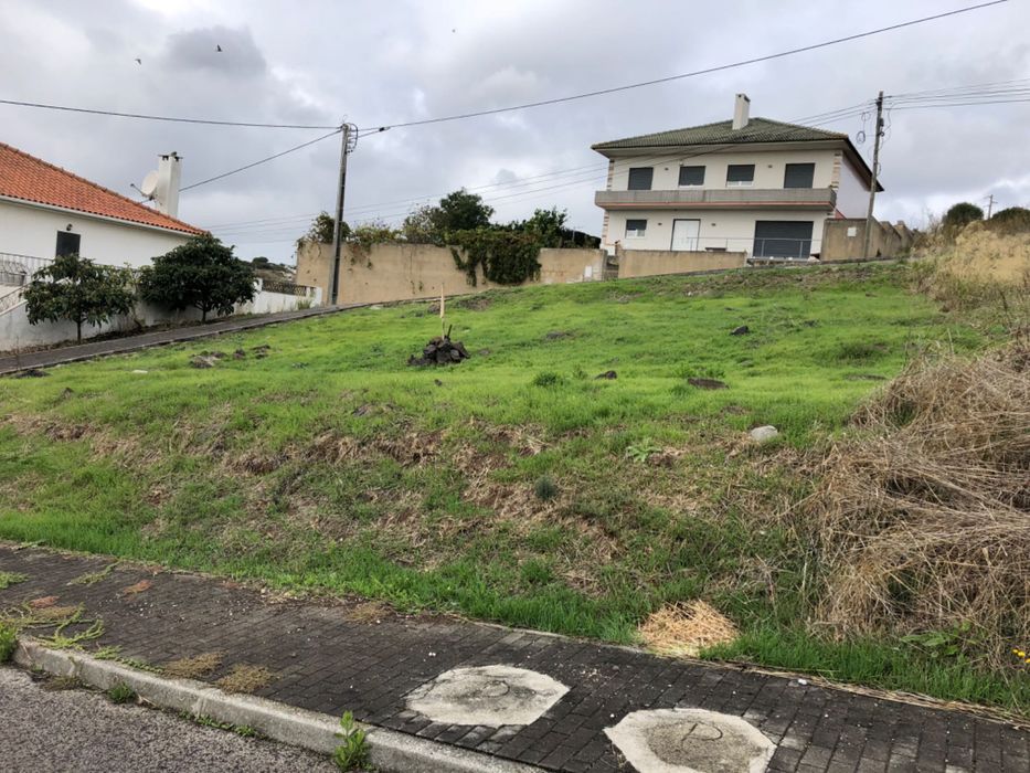 Terreno Loures sete casas palhais