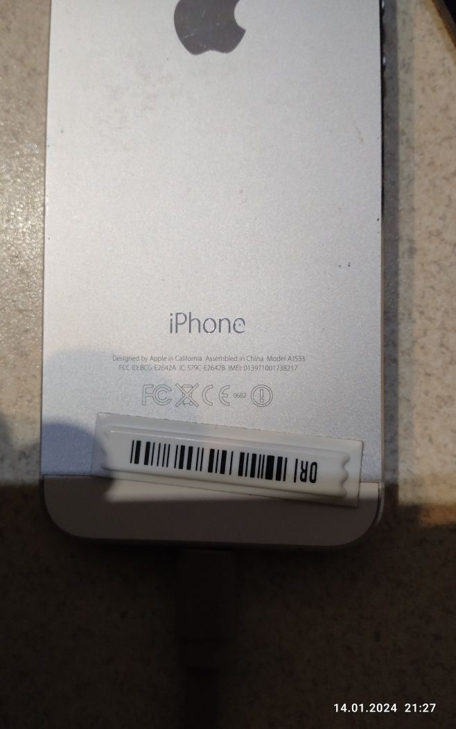 Iphone заблокированные 2 штуки на запчасти