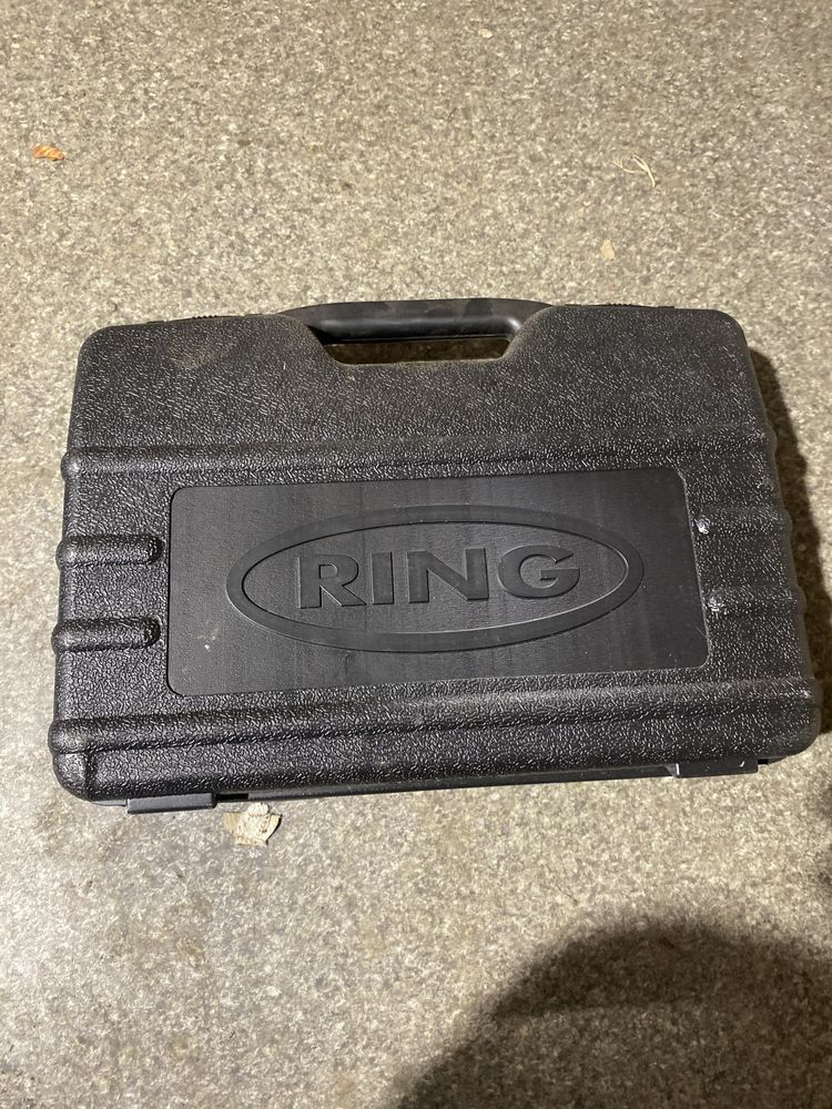 Tester akumulatorów RING RBAG700