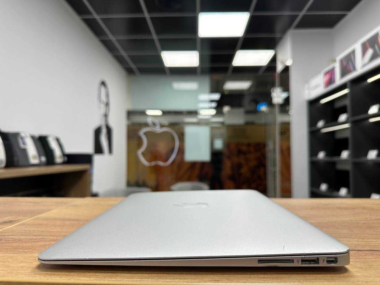 Гарантія! MacBook Air 2017 I5|8|128 Макбук 285 циклів Гарний стан