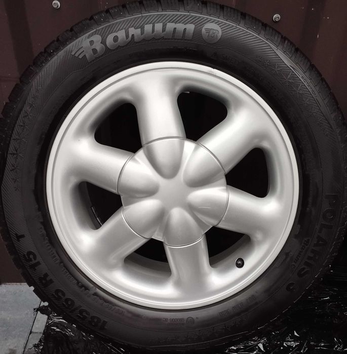 Oryginalne felgi aluminiowe RENAULT 15 cali 4 x 100 + opony 185 65 R15