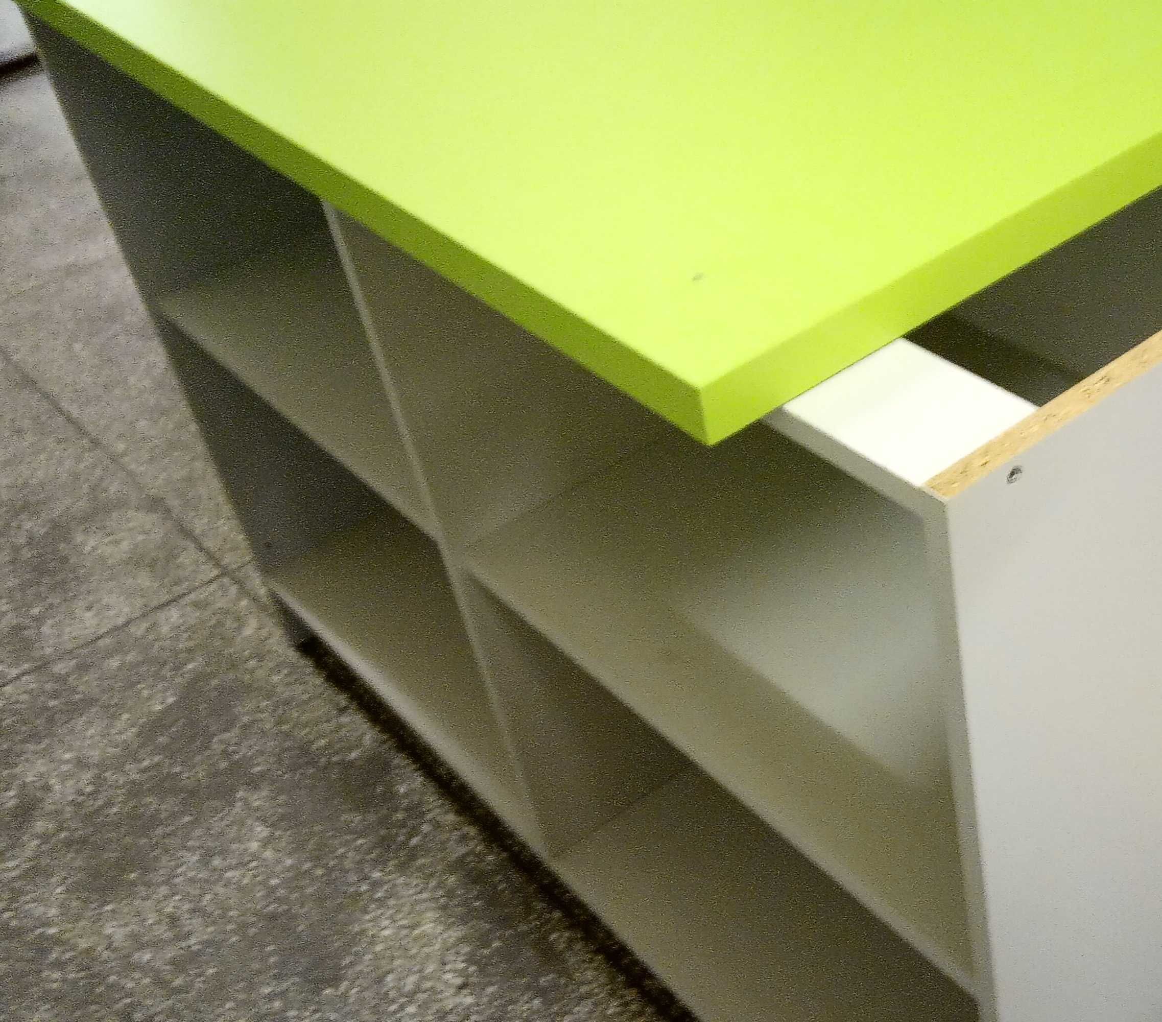 Praktyczna szafka 93x162 cm 2 kolory dla Twojego warsztatu lub biura