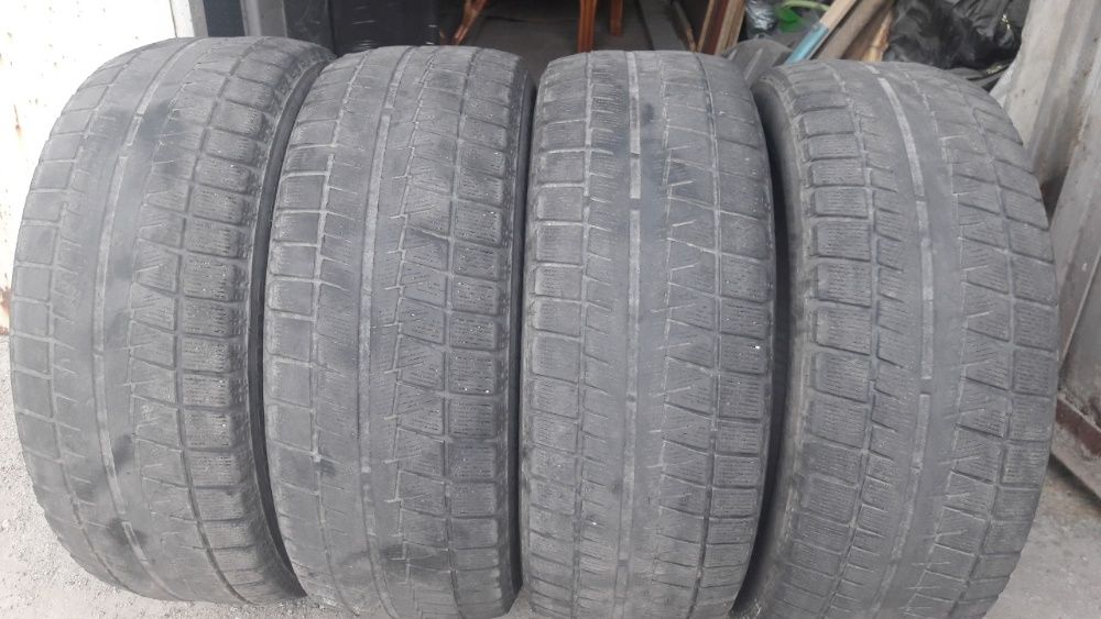 Зимние шины Bridgestone Revo GZ