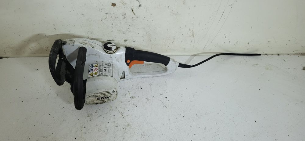 Elektryczna piła do drzewa stihl mse 170 c 1700 w uszkodzona