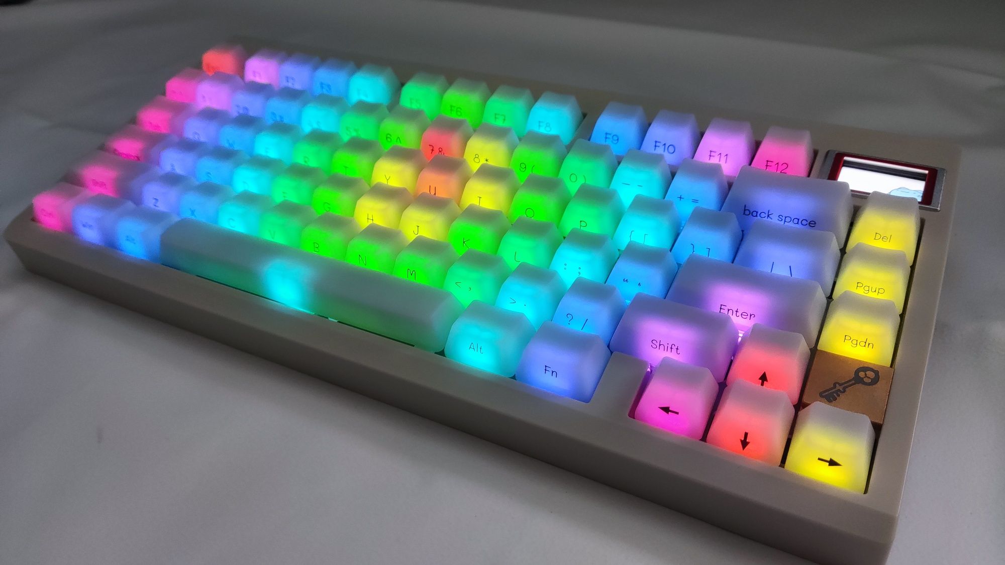 Прозорі кейкапи keycap молочні 130шт боковим принтом OEM