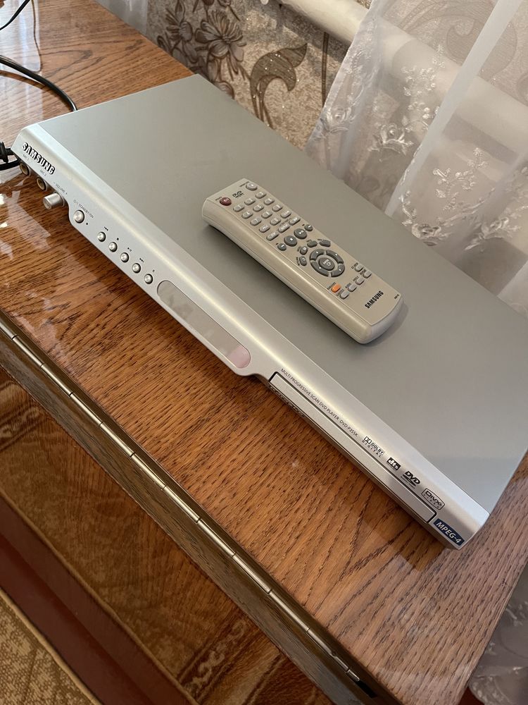 DVD проигрыватель Samsung P355K